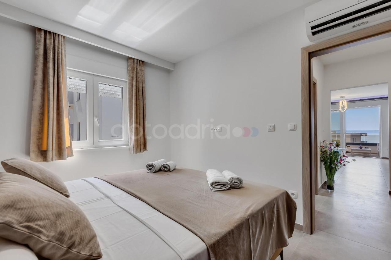 Luxury Seaview Apt Luki - Free Parking Makarska Buitenkant foto